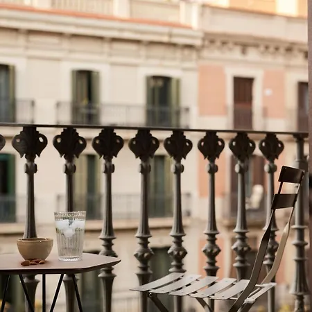Denali - Stylish In Center Of * Barcelona