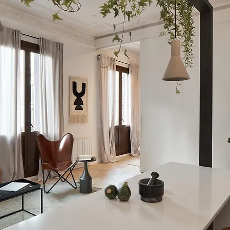 Apartment Denali - Stylish In Center Of Barcelona